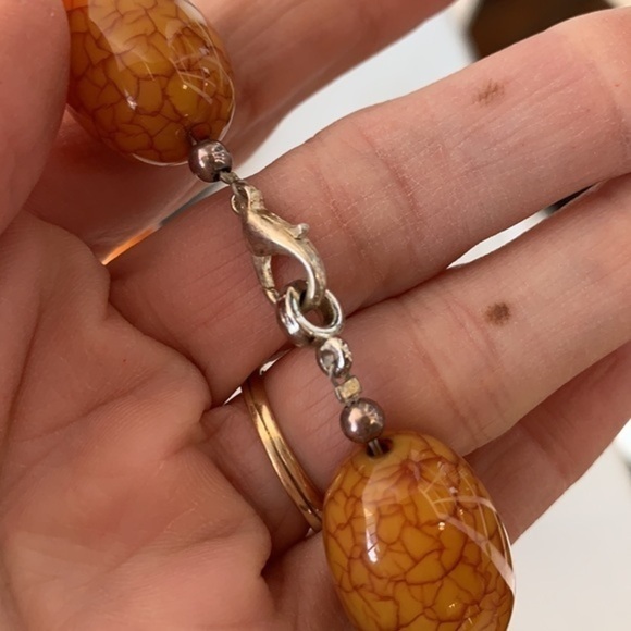 Vintage graduated large chunky beads crackle finish acrylic extra long statement - Picture 3 of 6